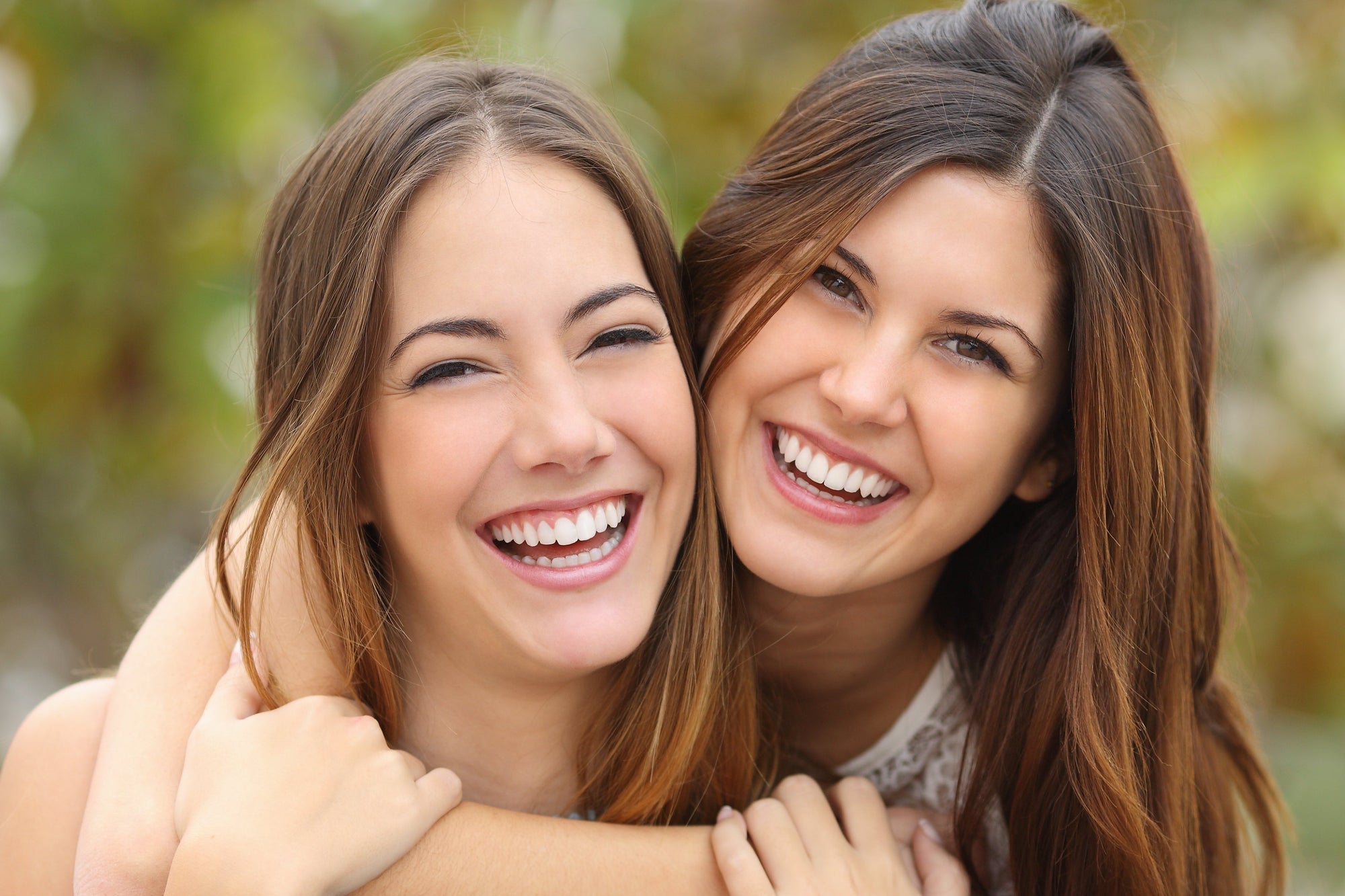 Clear Aligners Vs Braces - Which one is a better choice? | NewSmile Canada